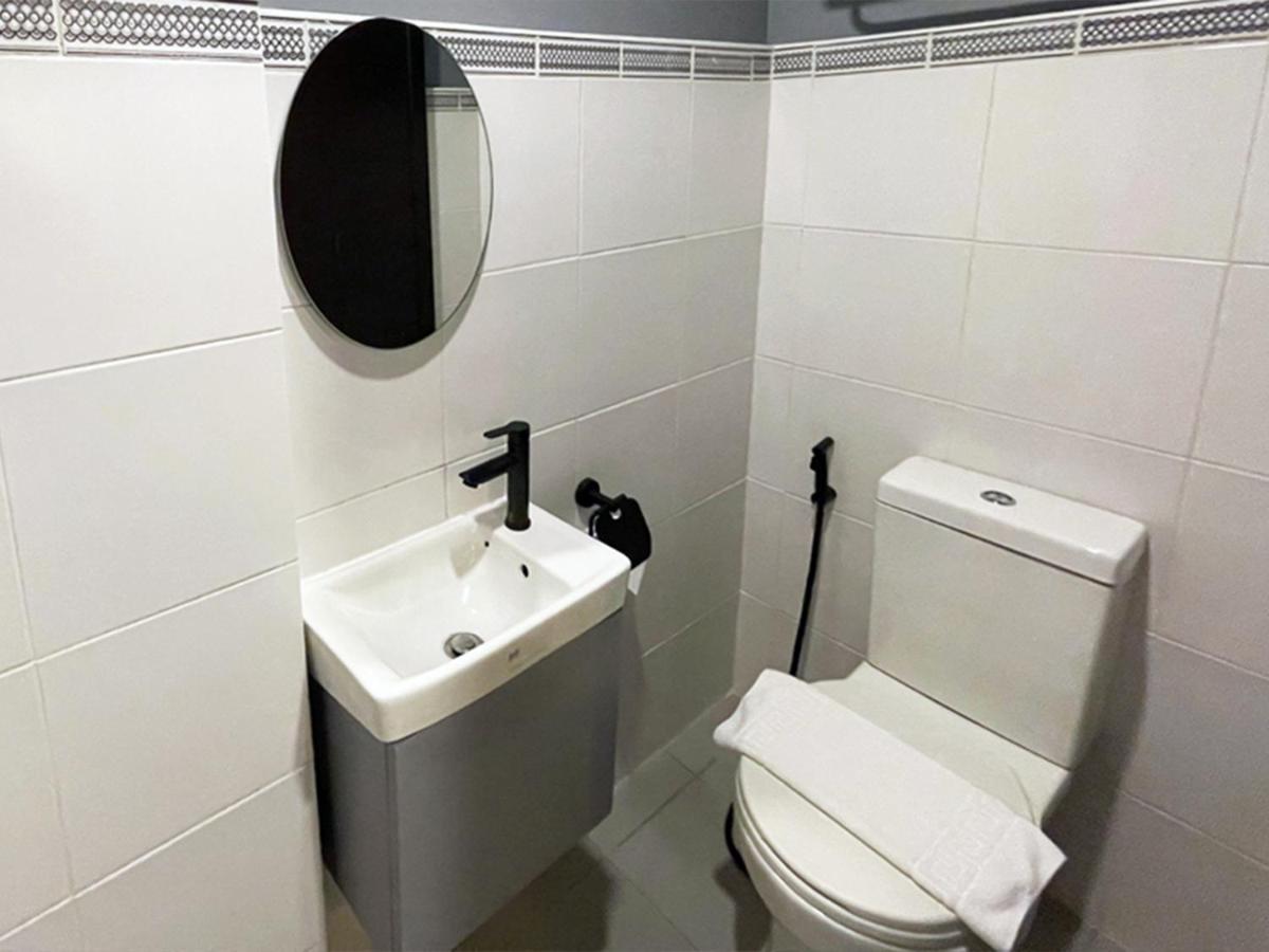 Mystay Hotel Bgc South Тагуиг Екстериор снимка