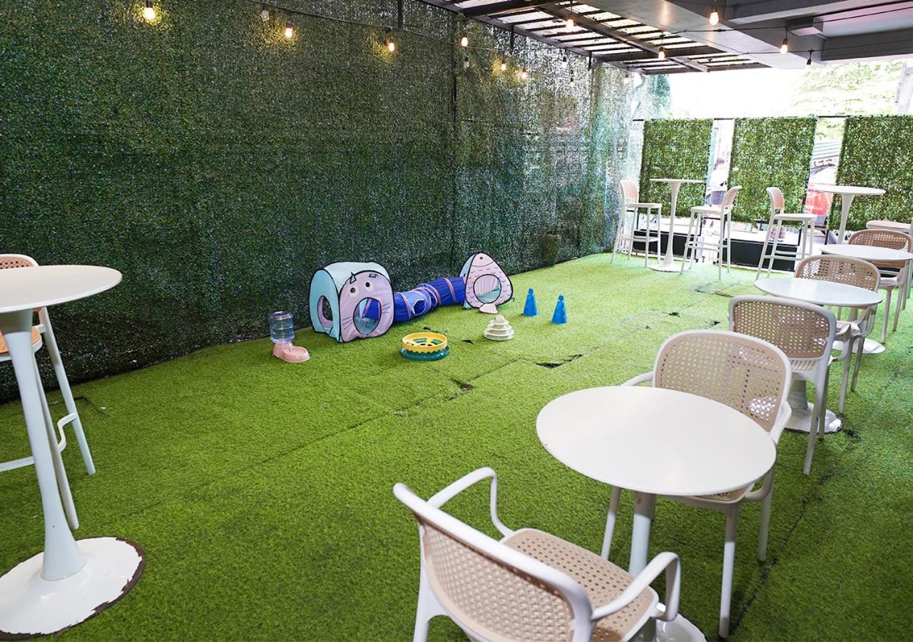 Mystay Hotel Bgc South Тагуиг Екстериор снимка